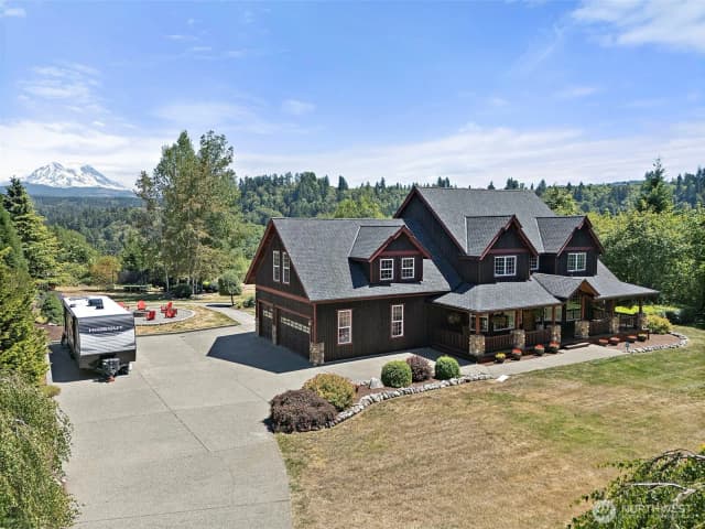 Property photo for 10710 417th Street E, Eatonville photo 5