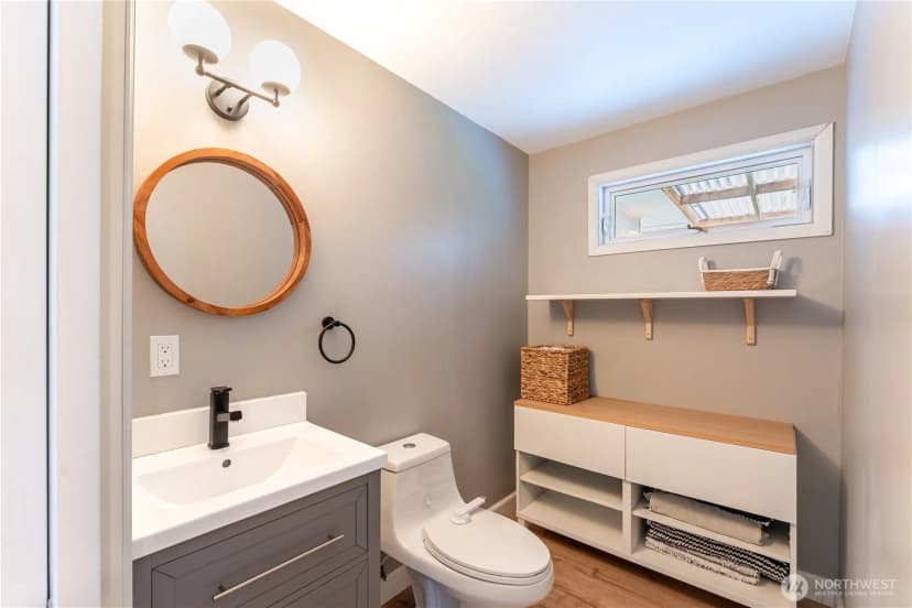 Property photo for 8706 Ne 135th Place, Kirkland photo 23