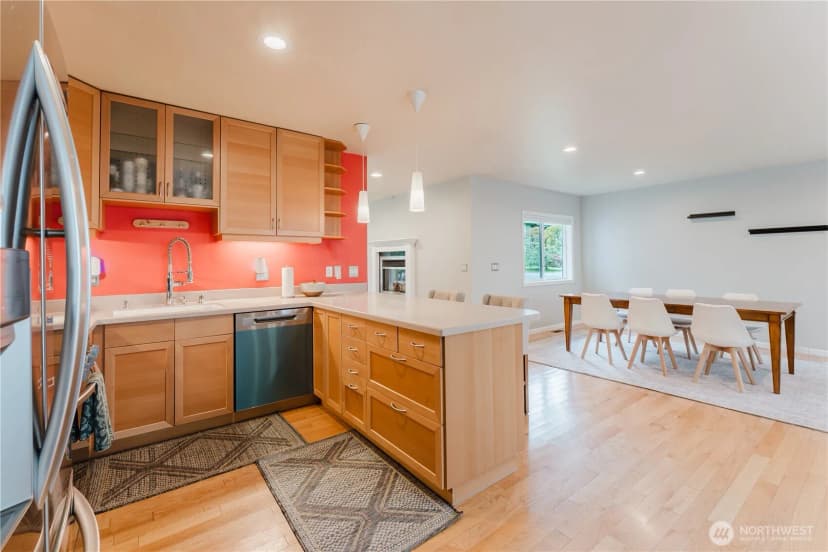 Property photo for 8706 Ne 135th Place, Kirkland photo 12