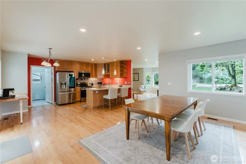 Property photo for 8706 Ne 135th Place, Kirkland photo 8