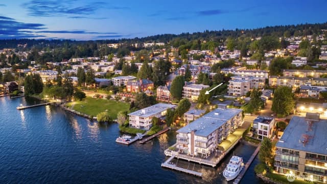 Property photo for 6436 Lake Washington Boulevard Ne #5, Kirkland photo 4