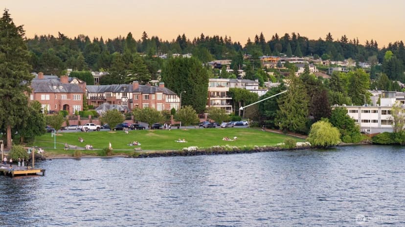 Property photo for 6436 Lake Washington Boulevard Ne #5, Kirkland photo 7