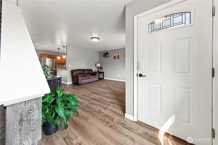 Property photo for 301 135th Place Se, Rainier photo 23