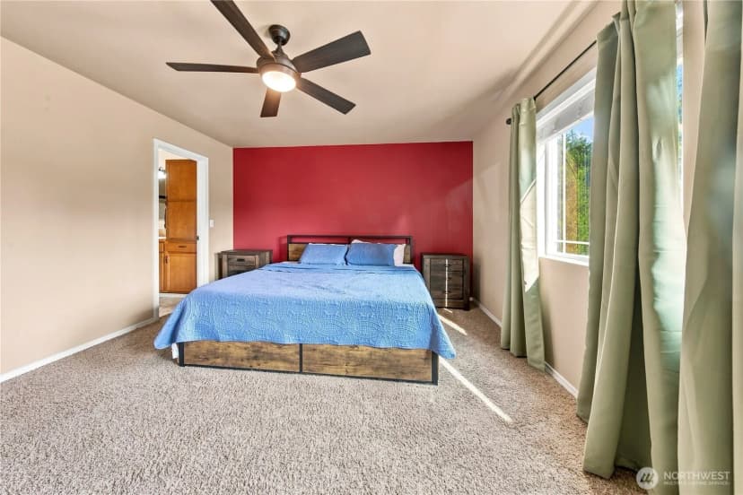 Property photo for 301 135th Place Se, Rainier photo 39