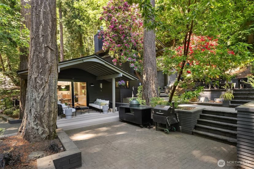 Property photo for 5 Lindley Road, Mercer Island photo 34