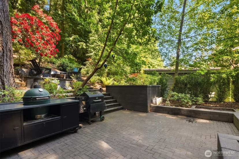 Property photo for 5 Lindley Road, Mercer Island photo 33