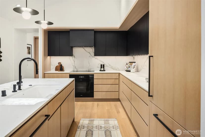 Property photo for 5 Lindley Road, Mercer Island photo 13