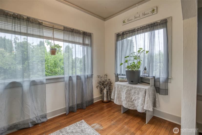 Property photo for 323 N Main Street, Montesano photo 9