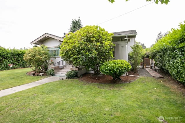 Property photo for 323 N Main Street, Montesano photo 2