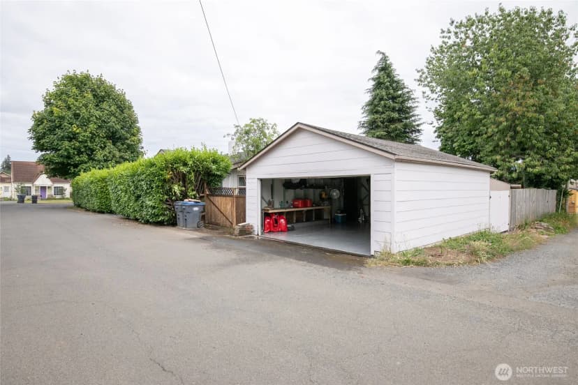 Property photo for 323 N Main Street, Montesano photo 34