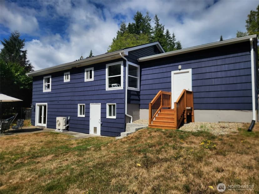 Property photo for 7007 Blaine Road, Aberdeen photo 2