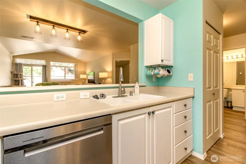 Property photo for 6620 Millstone Lane Se #l104, Lacey photo 9