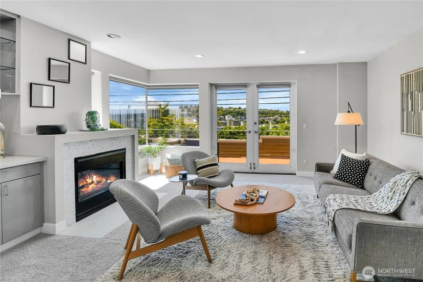 Property photo for 1202 Lakeview Boulevard E #1, Seattle photo 5