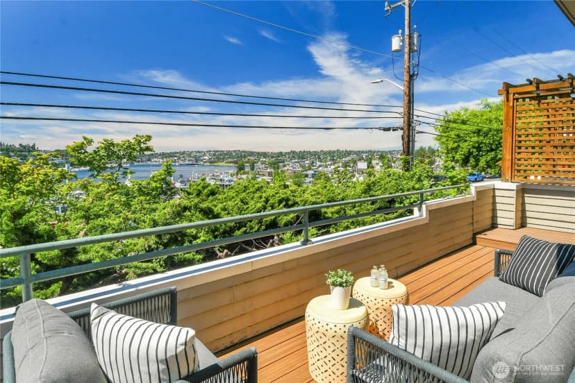 Property photo for 1202 Lakeview Boulevard E #1, Seattle photo 7