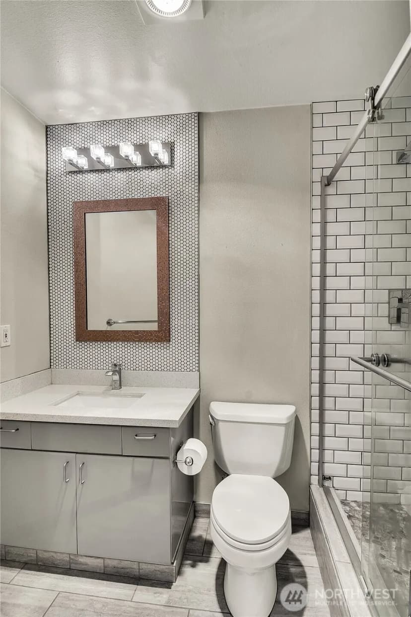 Property photo for 1202 Lakeview Boulevard E #1, Seattle photo 17