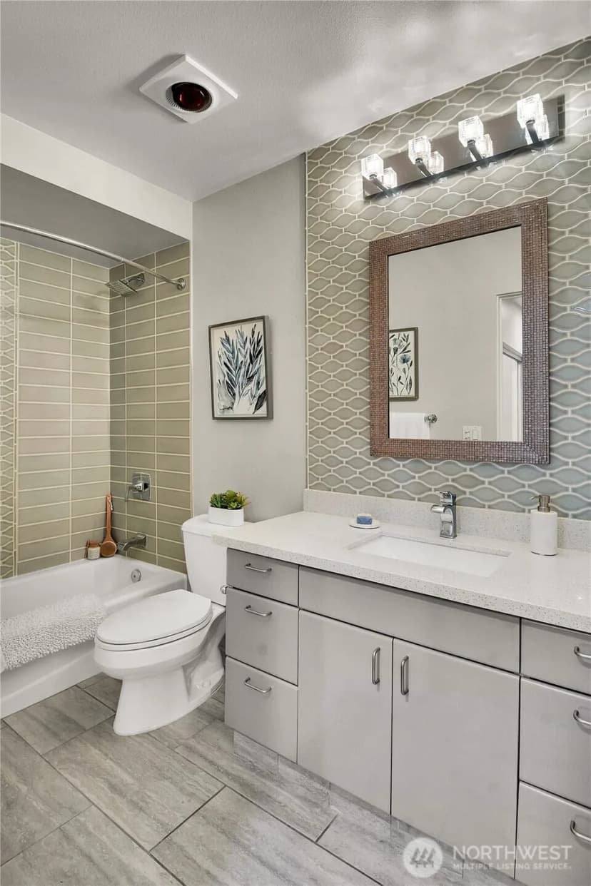 Property photo for 1202 Lakeview Boulevard E #1, Seattle photo 15