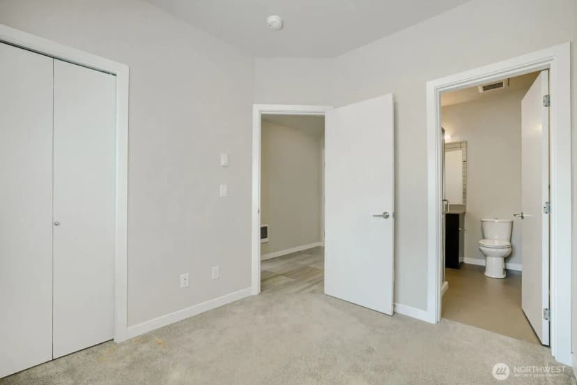 Property photo for 8607 22nd Place Ne, Seattle photo 12