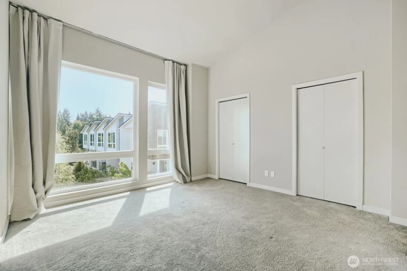 Property photo for 8607 22nd Place Ne, Seattle photo 13