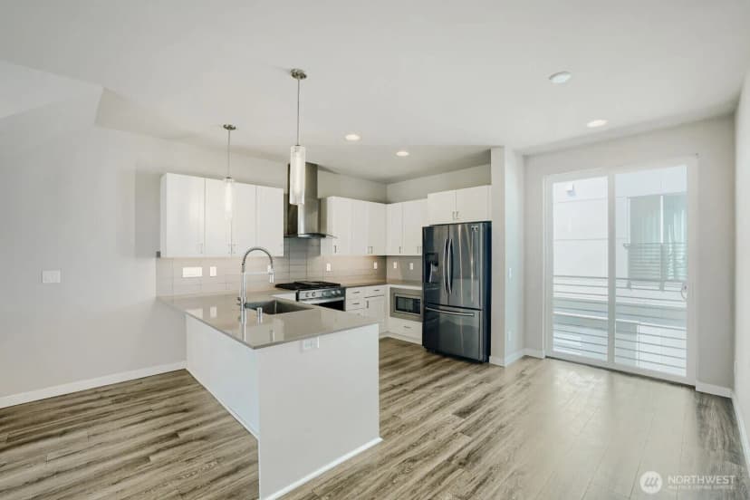 Property photo for 8607 22nd Place Ne, Seattle photo 7