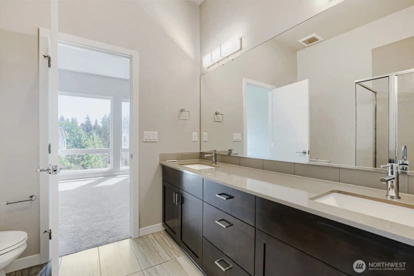 Property photo for 8607 22nd Place Ne, Seattle photo 17