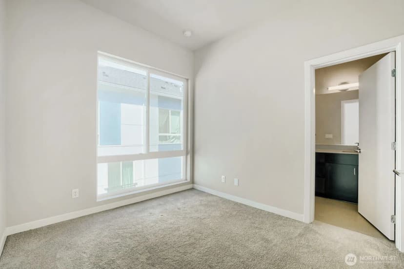 Property photo for 8607 22nd Place Ne, Seattle photo 18