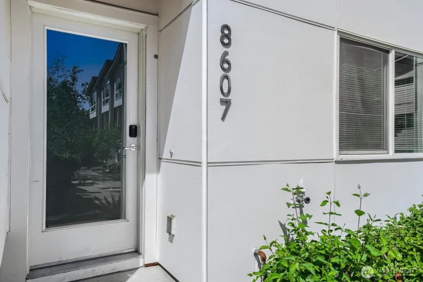 Property photo for 8607 22nd Place Ne, Seattle photo 28