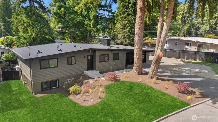 Property photo for 16719 Se 4th Place, Bellevue