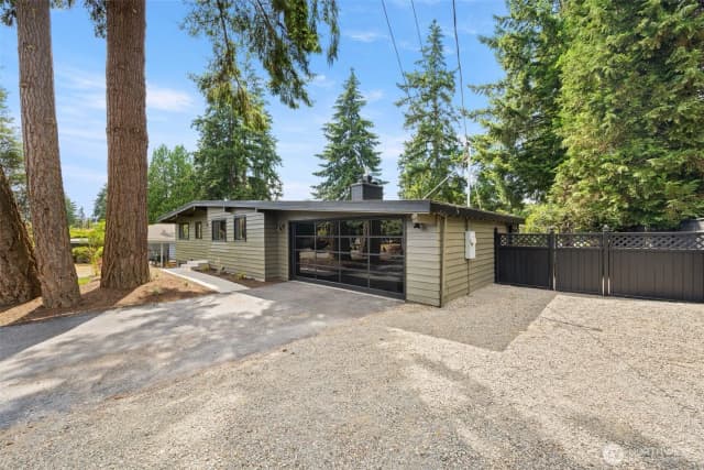 Property photo for 16719 Se 4th Place, Bellevue photo 3