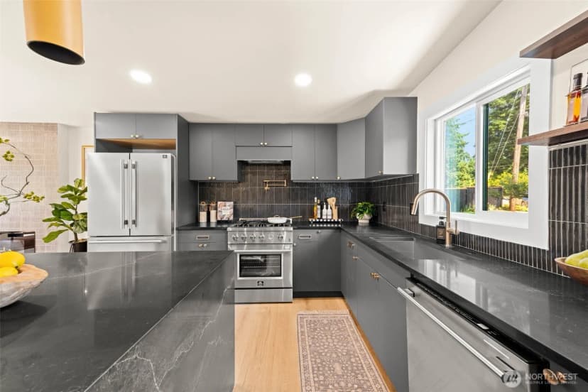 Property photo for 16719 Se 4th Place, Bellevue photo 12