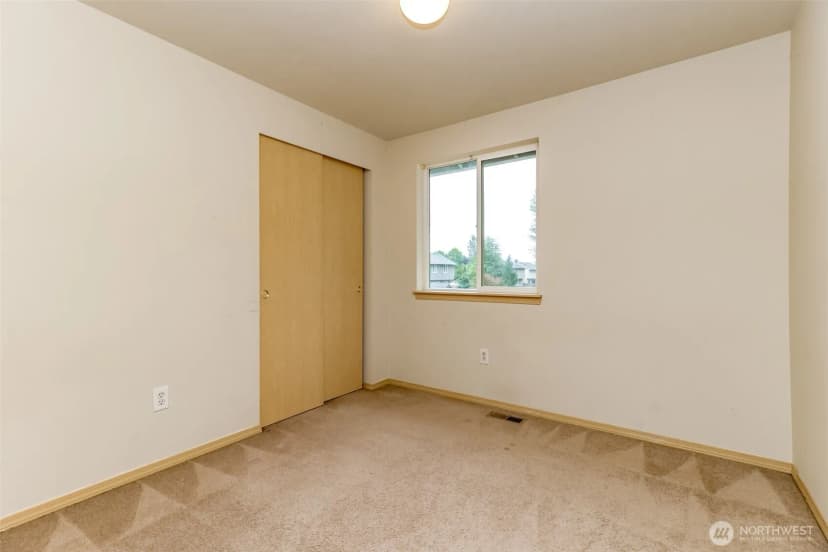 Property photo for 113 5th Avenue Sw, Pacific photo 18