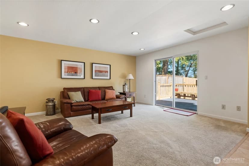 Property photo for 2114 Camas Avenue Ne, Renton photo 12