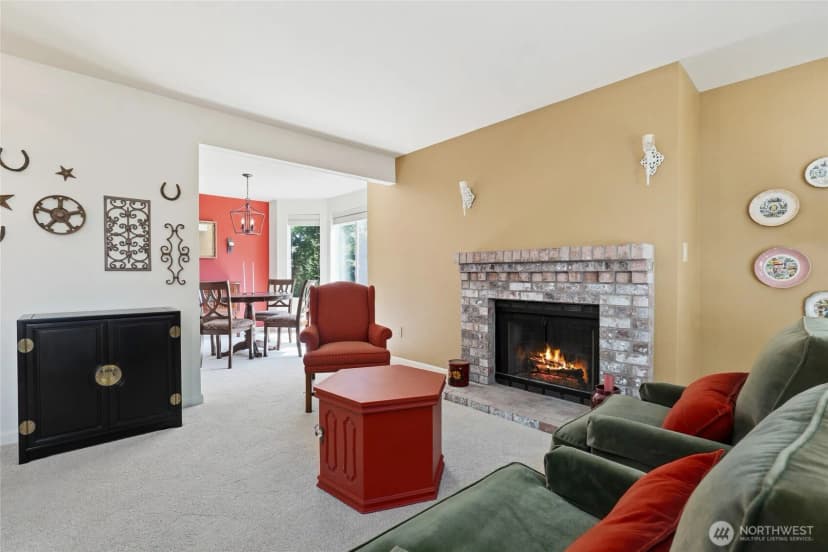 Property photo for 2114 Camas Avenue Ne, Renton photo 3