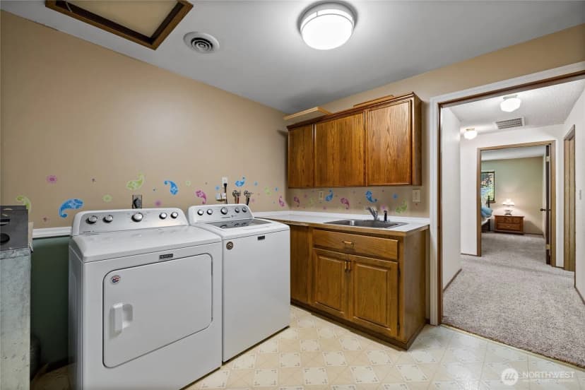 Property photo for 6915 244th Street Ct E, Graham photo 22