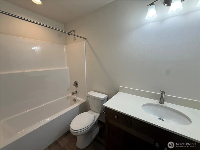 Property photo for 1576 6th Street Se, East Wenatchee photo 6