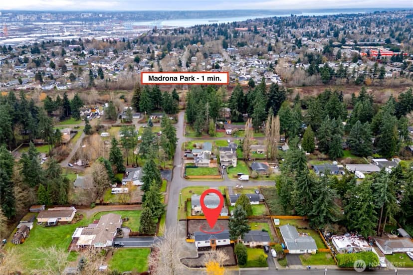 Property photo for 35851 12th Avenue Sw, Federal Way photo 8