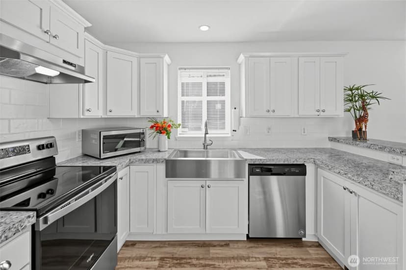 Property photo for 23708 Locust Way #43, Bothell photo 8