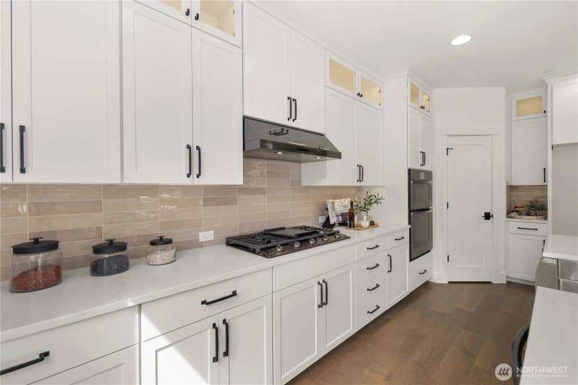 Property photo for 22016 81st Place W, Edmonds photo 10
