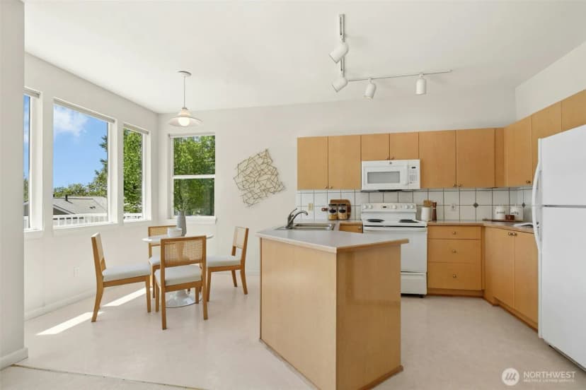 Property photo for 2680 139th Avenue Se #70, Bellevue photo 14