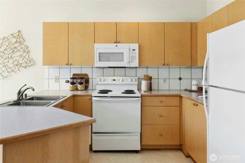 Property photo for 2680 139th Avenue Se #70, Bellevue photo 13