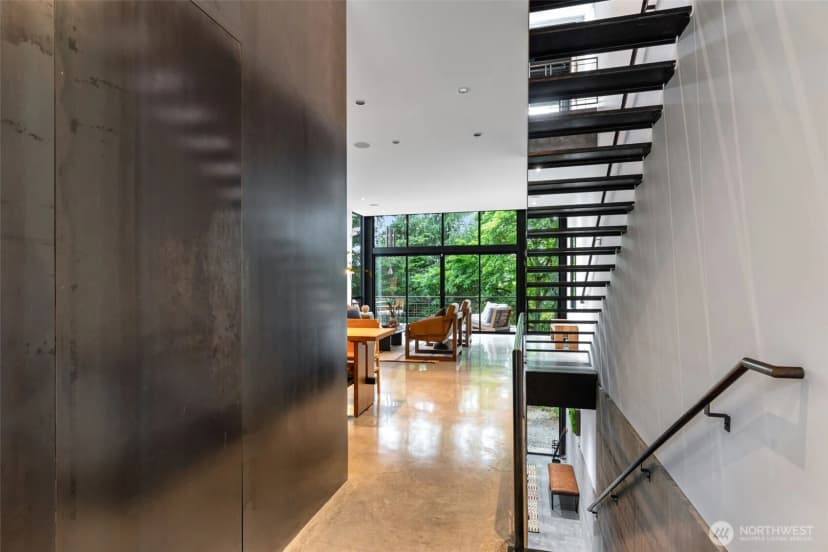 Property photo for 1701 33rd Avenue, Seattle photo 14