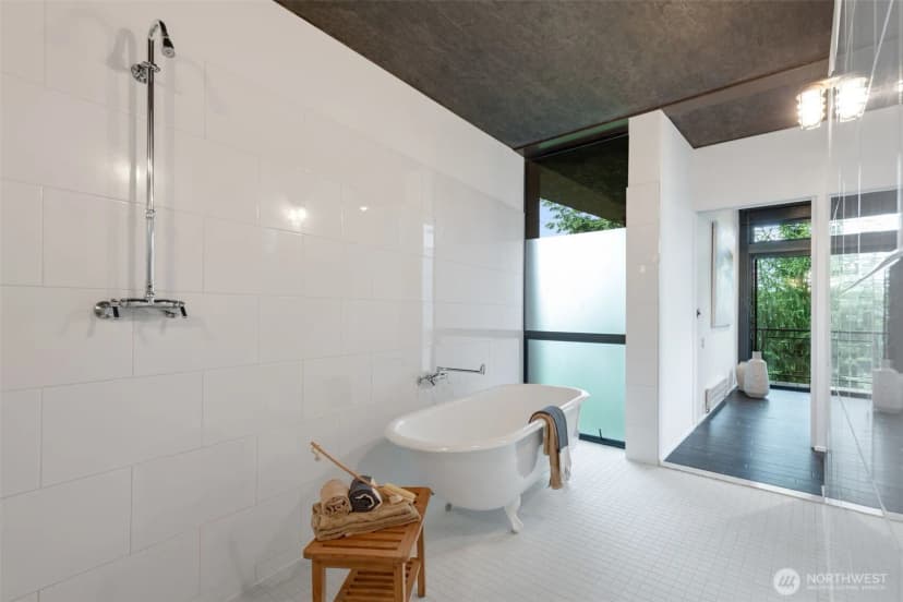 Property photo for 1701 33rd Avenue, Seattle photo 30