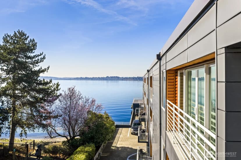 Property photo for 733 Lake Street S #301, Kirkland photo 7