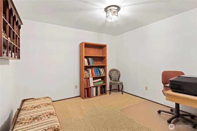 Property photo for 10103 27th Drive Se, Everett photo 22