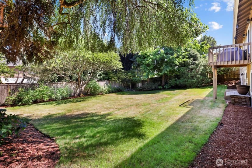Property photo for 10103 27th Drive Se, Everett photo 28