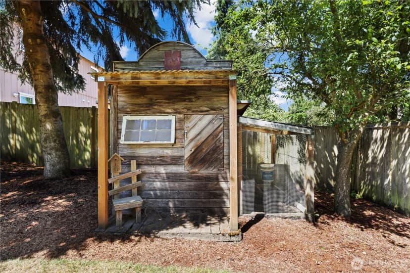 Property photo for 10103 27th Drive Se, Everett photo 29