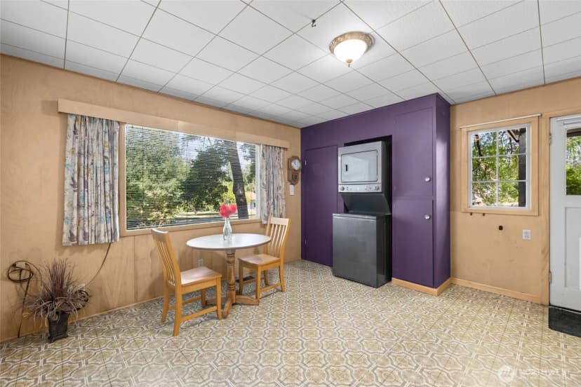 Property photo for 579 Se Ely Street, Oak Harbor photo 18