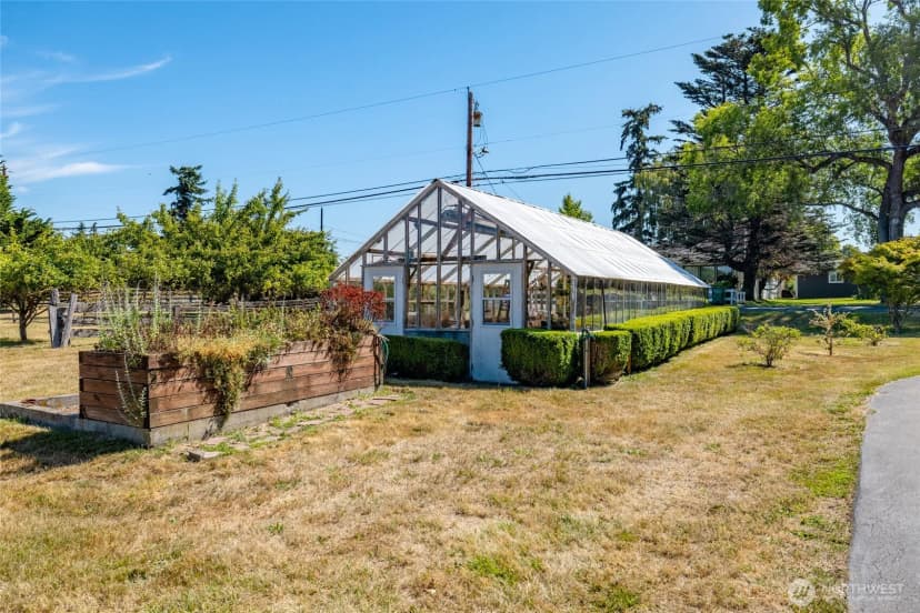 Property photo for 579 Se Ely Street, Oak Harbor photo 37