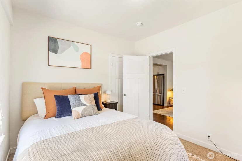Property photo for 8632 45th Avenue S, Seattle photo 9