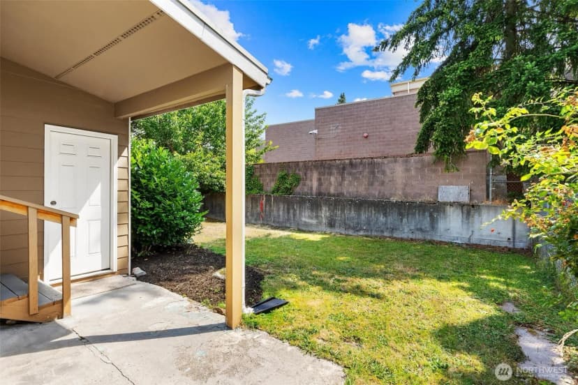 Property photo for 8632 45th Avenue S, Seattle photo 31