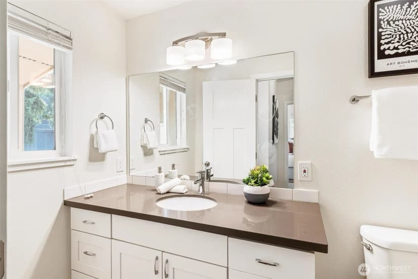 Property photo for 8632 45th Avenue S, Seattle photo 15